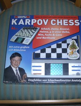 S C H A C H - Computer von Milllenium KARPOV - Glücksburg (Ostsee) Zentrum