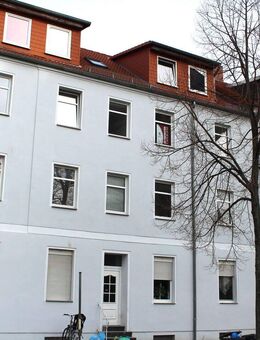 Großzügige 3-Raum-DG-Wohnung - Dessau-Roßlau
