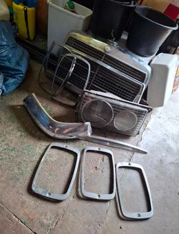 Mercedes Benz Oldtimer Teile W115 W116 W123 - Dinslaken