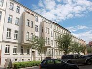 Kuscheliges Dachnest - 5. Etage - mit Charme sucht SIE - Single-WE mit Einbauküche in Zentrums- und Parknähe ... - Frankfurt (Oder)