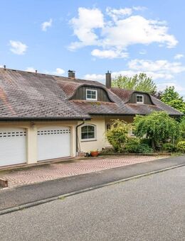 Ein Wohntraum auf höchstem Niveau - exklusives Haus mit zwei Wohneinheiten in Gemmingen - Gemmingen