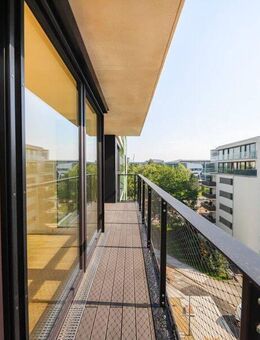 Lichtdurchflutete Wohn-Oase mit Balkon und moderner Einbauküche in "Erstbezug" im Tower Philosophus! - Dresden