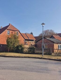 Großes Wohnhaus + ausgebautes Nebengebäude + Werkstatt + Baugrundstück in Großschwabhausen - Jena