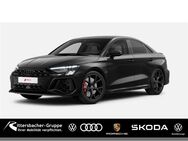 Audi RS3, Limousine, Jahr 2022 - Germersheim