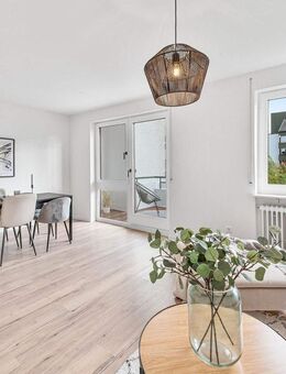 Sonnige Wohnung mit Balkon, Einzelgarage und großem Keller - Leinfelden-Echterdingen