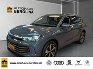 VW Tiguan, 2.0 TDI Elegance IQ, Jahr 2024 - Berlin