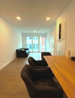 2-Zimmer Wohnung mit ebenerdiger Dusche und Aufzug direkt im Zentrum von OB-Sterkrade - Oberhausen