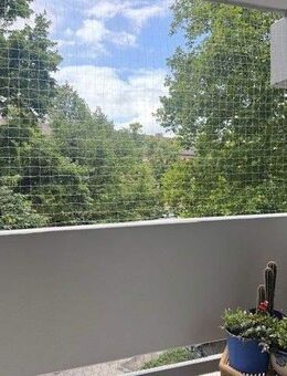 Brück Immobilien - *Zur Kapitalanlage* Vermietete 2 Zi.-ETW mit Loggia - München