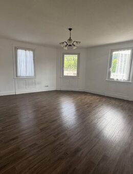 Funktionale 3 Zimmer Wohnung im Seebach sucht neuen Mieter - Geislingen (Steige)