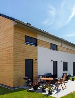 Euer Traumhaus wartet mit Grundstück in begehrter Lage von Radebeul - Radebeul