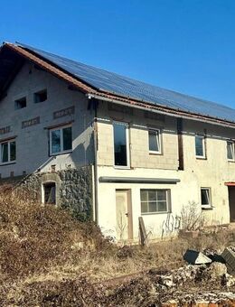 Wohnwünsche in die eigenen Hände nehmen- ländliches Einfamilienhaus in ruhiger Lage! - Haibach (Regierungsbezirk Niederbayern)