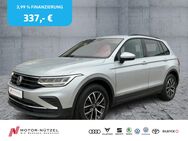 VW Tiguan, 2.0 TDI LIFE, Jahr 2021 - Hof