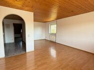 Helle 2-Zimmer Wohnung im Dachgeschoss - Erbpacht - Singen (Hohentwiel)