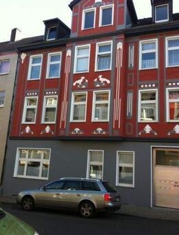 Charmante 2-Zimmer-Wohnung in saniertem Altbau – ruhige Lage mit Gartennutzung - Essen