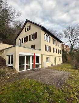 Traumhaus in Top Lage auf sehr großem Grundstück mit Einliegerwohnung und hohem Ausbaupotential - Horb (Neckar)
