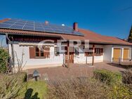 Idyllisches Hanghaus mit Einliegerwohnung, PV-Anlage und Ausblick in Bogen - Bogen