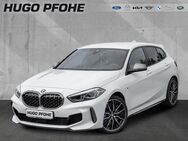 BMW M135, i xDrive Businesspaket Comfortpaket Sonne, Jahr 2021 - Schwerin