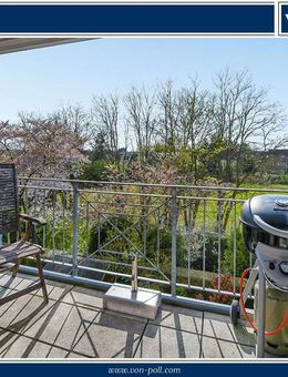 Lichtdurchflutete 3 Zimmer Penthouse-Wohnung in begehrter Lage von Büderich - Meerbusch