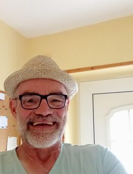 Er sucht Sie für eine feste Freundschaft - Grevenbroich