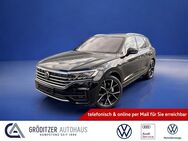 VW Touareg, 3.0 TSI R-Line |||, Jahr 2023 - Gröditz