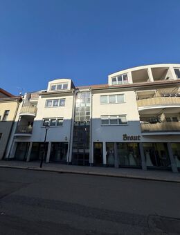 Kapitalanlage mit Küche und Loggia - Zwickau