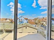 MOOSBURG | Ruhige und geräumige Galerie-Wohnung mit großem Sonnenbalkon! | Leer und Sofort beziehbar - Moosburg (Isar)