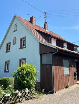 Einfamilienhaus mit Scheune und großem Grundstück! - Eichenbühl