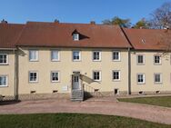 Ihr neues Zuhause: Charmante 2-Zimmer-Eigentumswohnung in idyllischer Lage von Bad Lauchstädt - Bad Lauchstädt (Goethestadt)