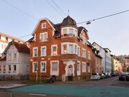 Charmante 2,5-Zimmer-Loftwohnung mit herrlicher Aussicht in kernsaniertem Altbau - Stuttgart