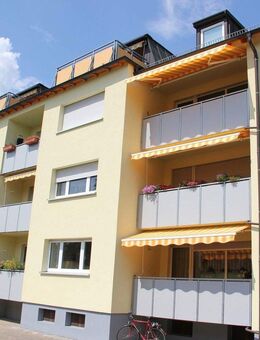 Sanierte große und helle 3 - Zimmer Wohnung in zentraler Lage! - Erlangen