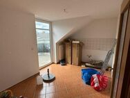 Charmante 2-Raum-Wohnung mit Balkon in Gera - Gera