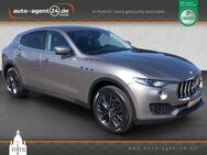 Maserati Levante Q4 3.0 D V6 /Keyless/Luft/Kamera/DAB - Dresden