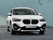 BMW X1, xDrive25e Sport Line HiFi, Jahr 2021 - München