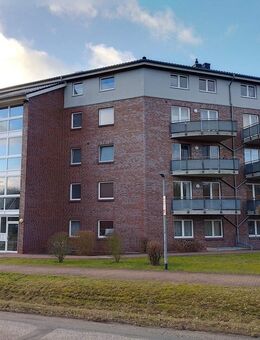 2 1/2-Zimmer-Wohnung mit kleiner Terrasse und ungewöhnlichem Grundriss - Geesthacht