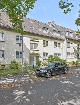 Kapitalanlage! Voll vermietetes 12-Parteienhaus in ruhiger Wohnlage von Leverkusen-Quettingen - Leverkusen