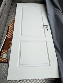 Zimmertürblatt DIN Links 86 cm Breite H 197,5 cm - Lügde (Stadt der Osterräder)