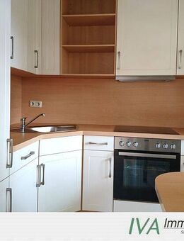 Schicke 1-Raum-Wohnung mit moderner Einbauküche und großem Balkon in hochwertig sanierter Villa in Strehla - Strehla