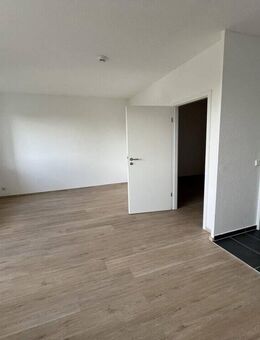 Günstige und sehr attraktive 3 Zi-Wohnung als Kapitalanlage in Erfurt - Erfurt