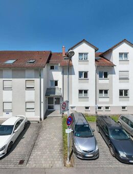 Grüner Weitblick trifft Stadtnähe - 5-Zi.-Wohnung mit Balkon und Aussicht - Blaustein