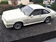 Modellauto 1:18-- 2 Revell Opel Manta GT /E--1 x 1:24 Manta 400 - Meckenheim
