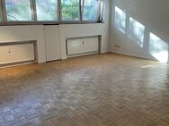 Humboldtstraße - 1-Zimmer-Wohnung im Souterrain - kein Balkon - ideal für Berufspendler und Singles - Düsseldorf