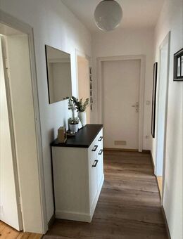Helle 3-Zimmer Wohnung im 1. Obergeschoss in Bayreuth! - Bayreuth