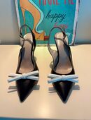 Wunderschöne Slingpums in schwarz mit weißer Lederschleife Größe 39 in 45768