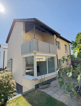 Einziehen und Wohfühlen! - Einfamilienhaus mit schönem Garten - Ludwigshafen (Rhein)