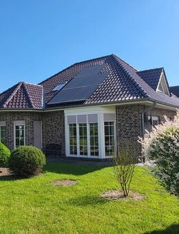 Offen und lichtdurchflutet - ebenerdiger Wohntraum mit traumhaftem Grundstück - Filsum