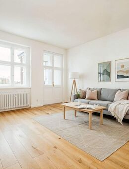 Erstbezug nach Kernsanierung: 3 Zimmer in Schöneberger Baudenkmal - Berlin