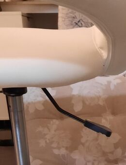 Dreh-/Büro-/Schreibtischstuhl - hochwertig - Lauda-Königshofen