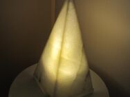 Alabaster-/Marmor-Leuchte, Pyramidenform, Farbe: weiss/creme - Erlensee
