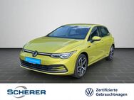 VW Golf, 1.5 VIII Style eTSI TRAVEL, Jahr 2022 - Saarbrücken