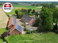 Heimat für Herde und Herz - Elegantes Anwesen mit Stallungen auf circa 3 Hektar - Rhede
